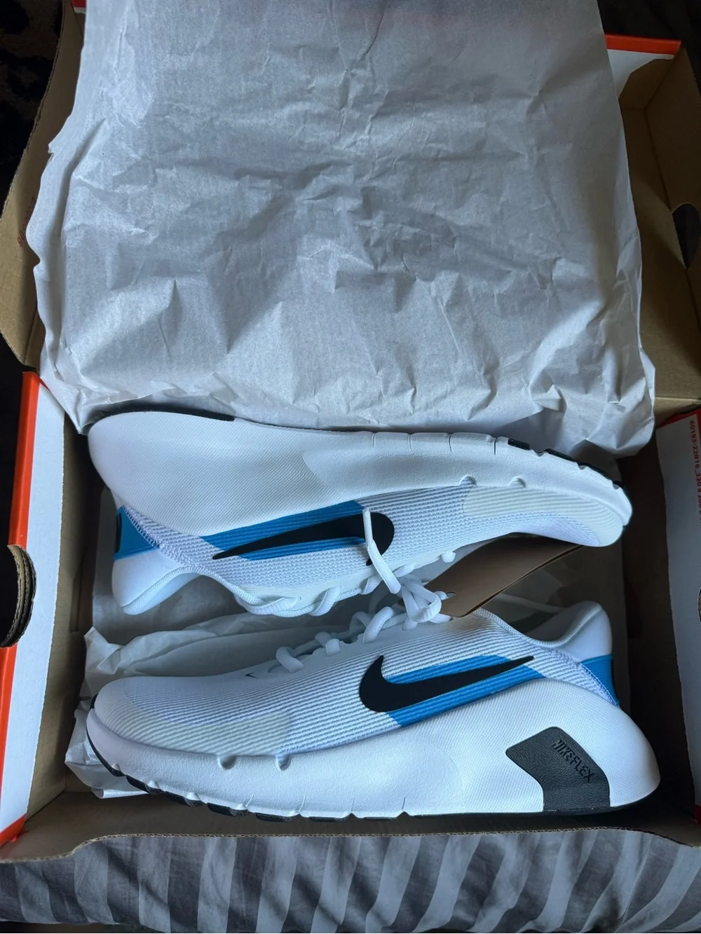 Nike Flex Trainers with Black Swoosh & Blue Accent - Picture 2 of 5